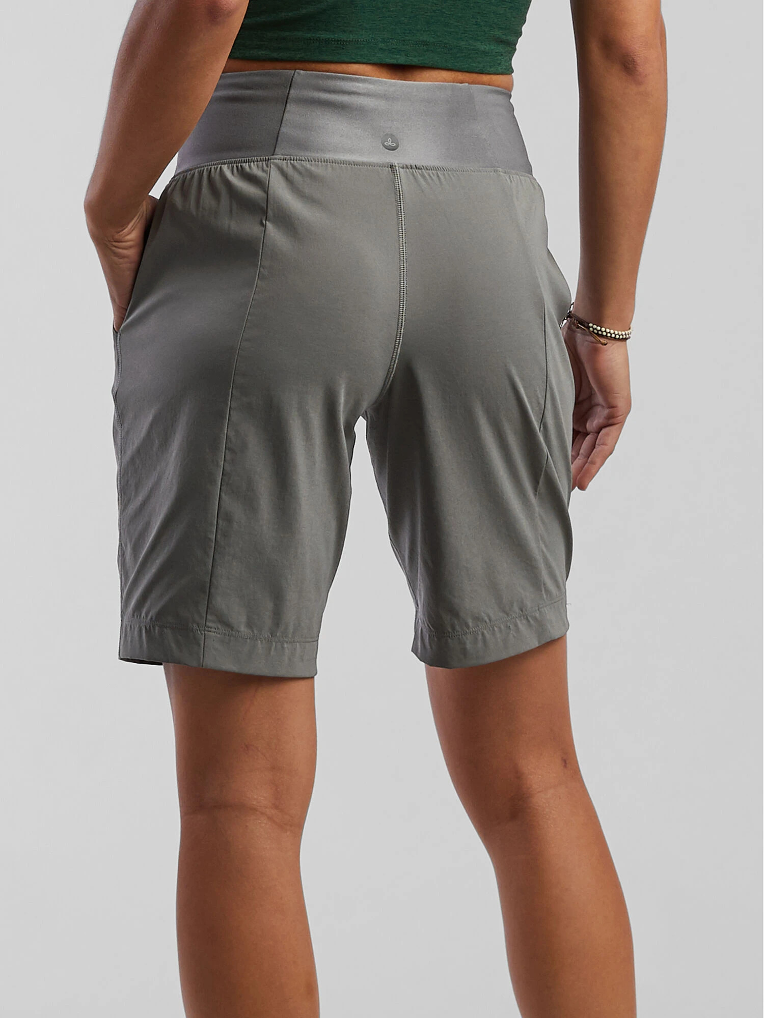 Prana Evergreen Hiking Shorts 9.5" - Image 2