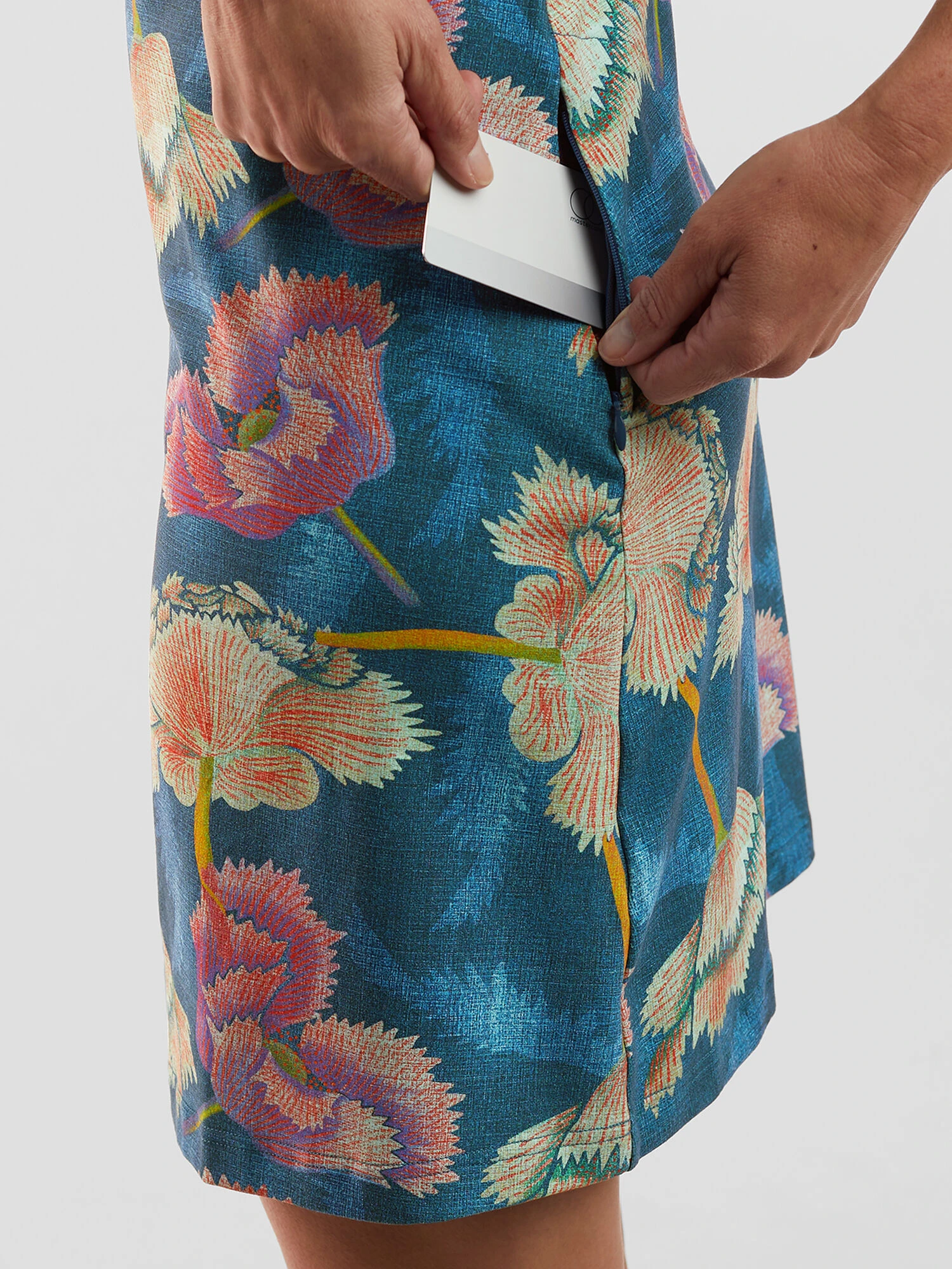 Cirque De La Vie Dress - Water Lily - Image 7