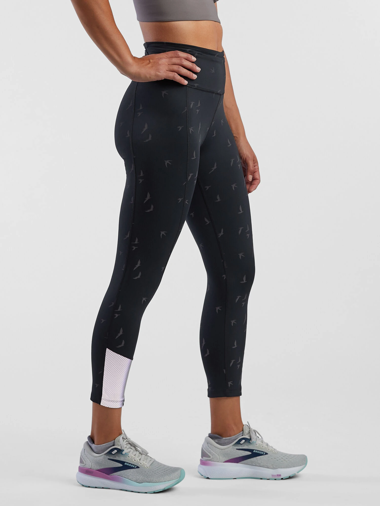 KC 3/4 Running Tights - Image 3