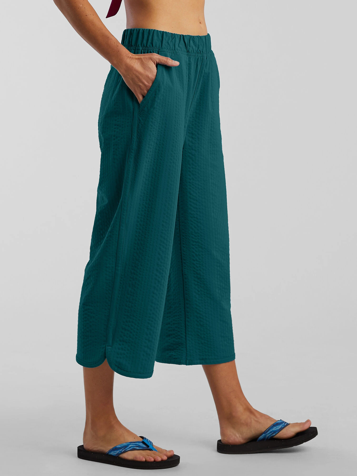 Slaycation 2.0 Cropped Pants - Textured - Image 4