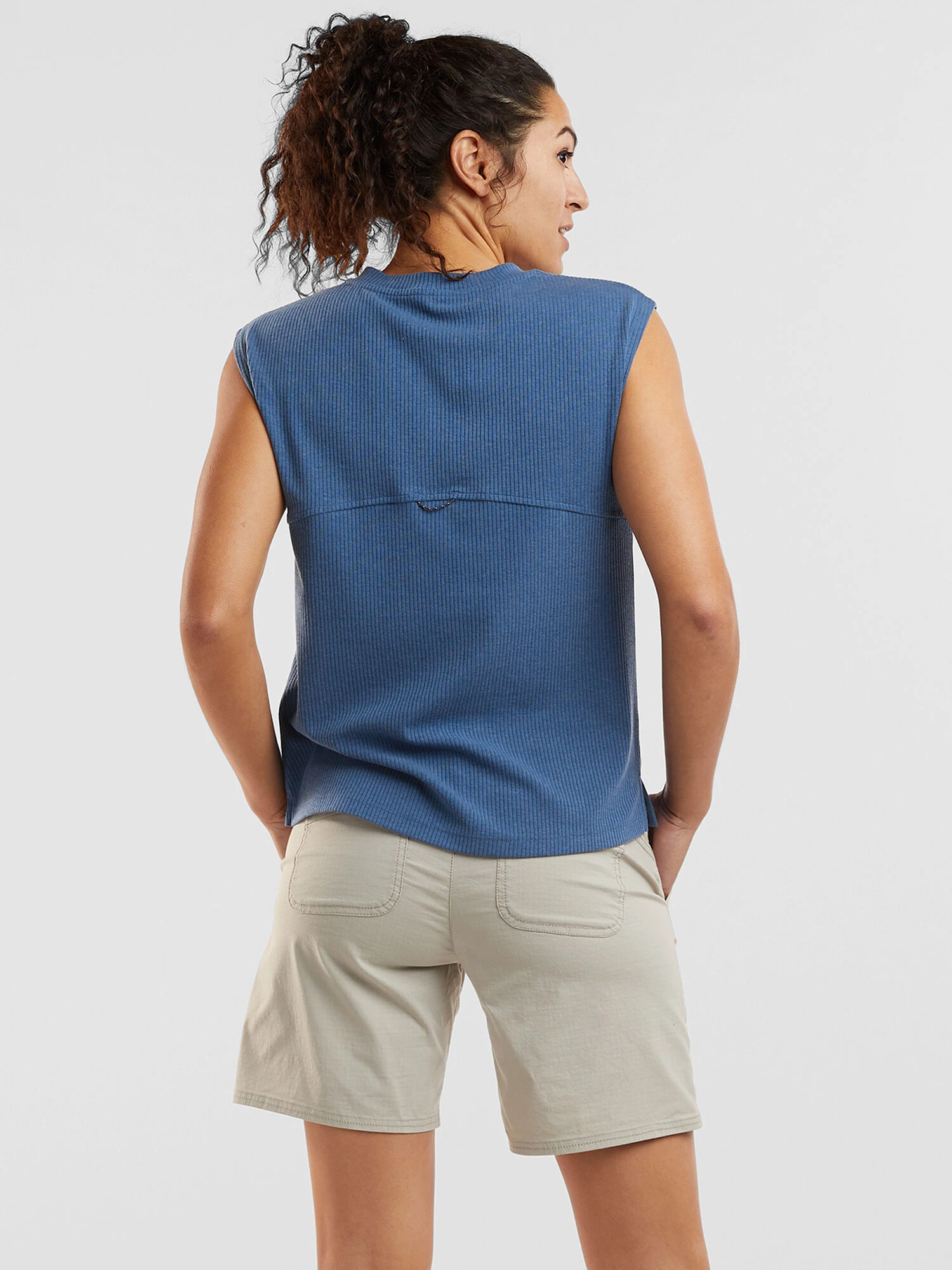 Ossa Tank Top - Image 5