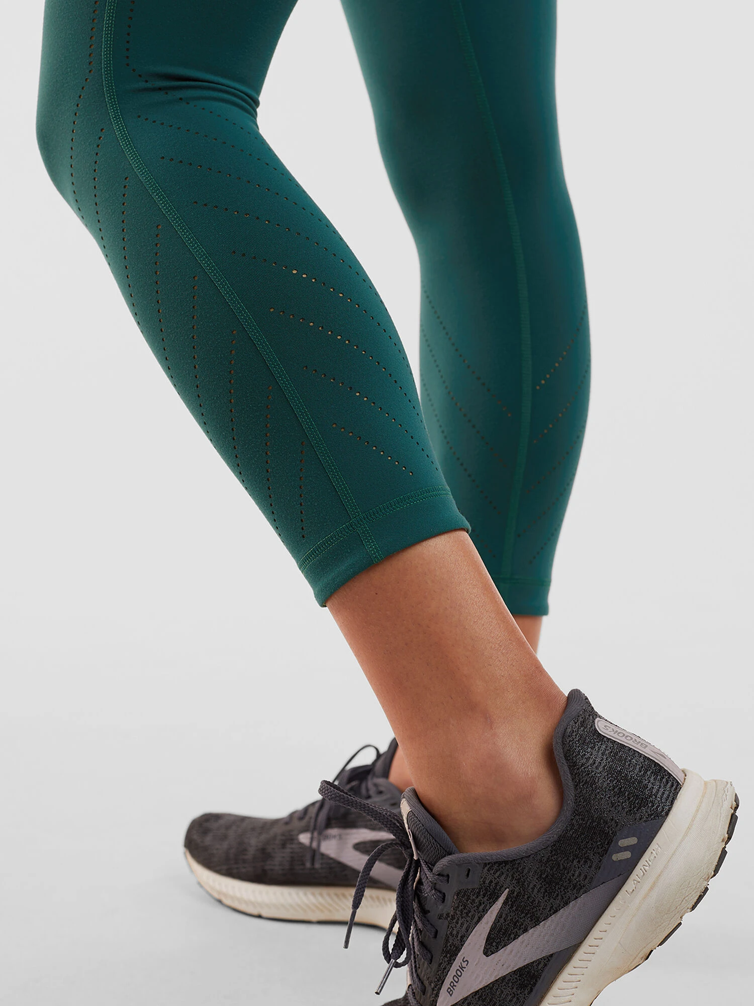 Mad Dash Lite Reversible Crop Tights - Perforated - Image 8