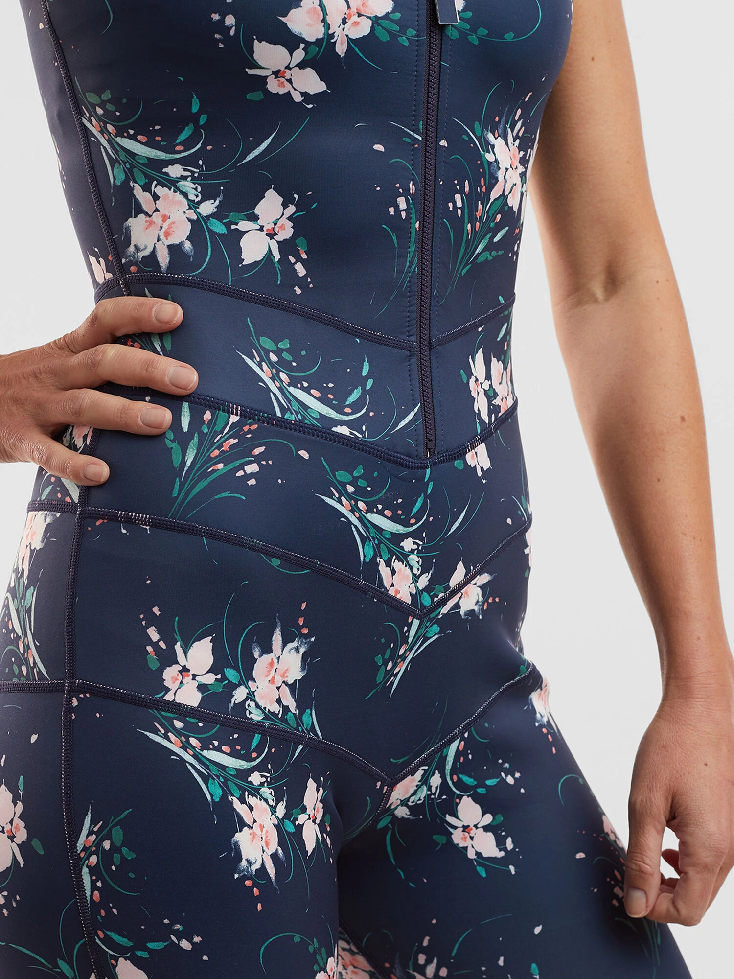 Duckdive Sleeveless Wetsuit - Image 6